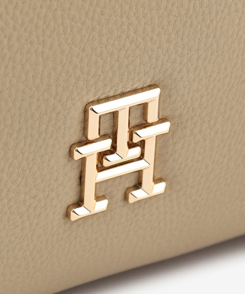 TOMMY HILFIGER（トミーヒルフィガー）の「カジュアルショルダーバッグ（ショルダーバッグ・レディース・ブラック/ベージュ/ブルー・FREE）」の10枚目の写真