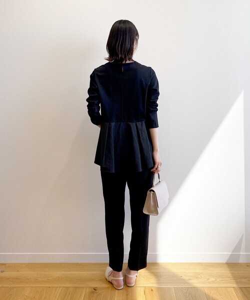 OPAQUE.CLIP（オペークドットクリップ）の「◆シルケットコットンドッキング ペプラムカットソー（Tシャツ/カットソー・レディース・サンドベージュ/ブラック/オフホワイト・40/38）」の11枚目の写真