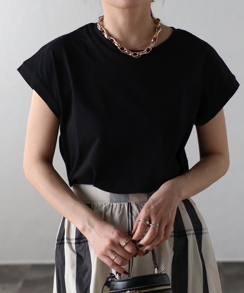 ap retro（アプレトロ）の「コットン100% フレンチスリーブTシャツ（Tシャツ/カットソー・レディース・チャコールグレー/オフホワイト/グレイッシュベージュ/ブラック・FREE）」の2枚目の写真