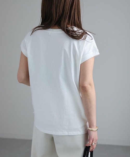 ap retro（アプレトロ）の「コットン100% フレンチスリーブTシャツ（Tシャツ/カットソー・レディース・チャコールグレー/オフホワイト/グレイッシュベージュ/ブラック・FREE）」の10枚目の写真