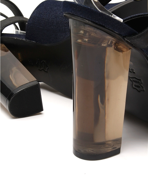 TSURU（ツル）の「【TSURU】Avalon（サンダル・レディース・ブラック/ベージュ・SMALL/MEDIUM）」の4枚目の写真