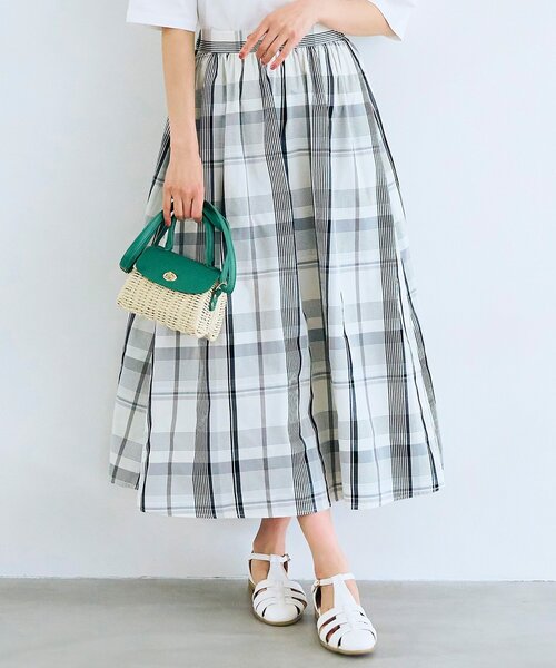 grove（グローブ）の「◆オールシーズン活躍する！ビッグチェックスカート（スカート・レディース・ネイビー系1/ホワイト系4/アイボリー系1・02/03/01/05/04）」の2枚目の写真