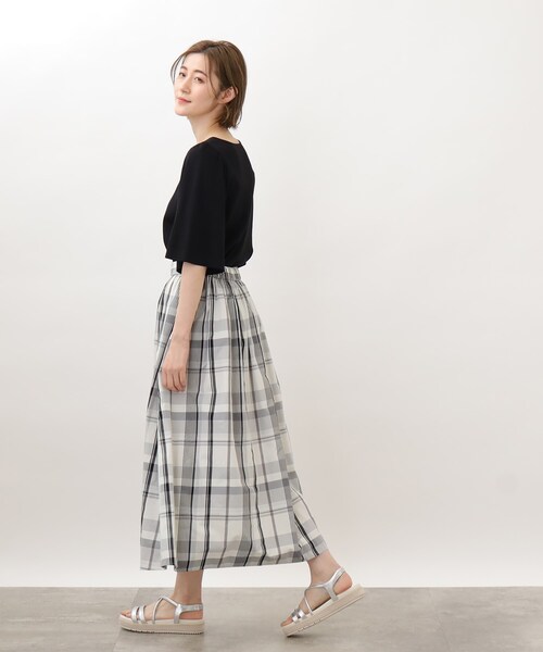 grove（グローブ）の「◆オールシーズン活躍する！ビッグチェックスカート（スカート・レディース・ネイビー系1/ホワイト系4/アイボリー系1・02/03/01/05/04）」の6枚目の写真