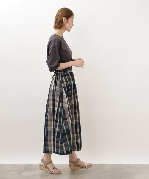 grove（グローブ）の「◆オールシーズン活躍する！ビッグチェックスカート（スカート・レディース・ネイビー系1/ホワイト系4/アイボリー系1・02/03/01/05/04）」の10枚目の写真