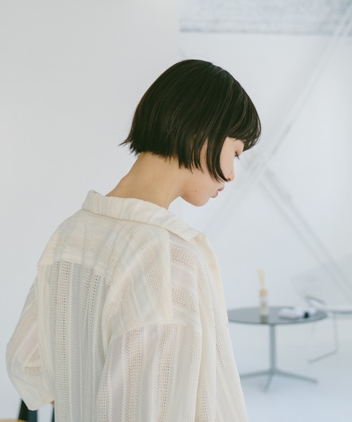 WHIMSIC（ウィムジック）の「【UNISEX】オープンカラーレースシャツ（シャツ/ブラウス・メンズ・ホワイト/グリーン・FREE）」の7枚目の写真