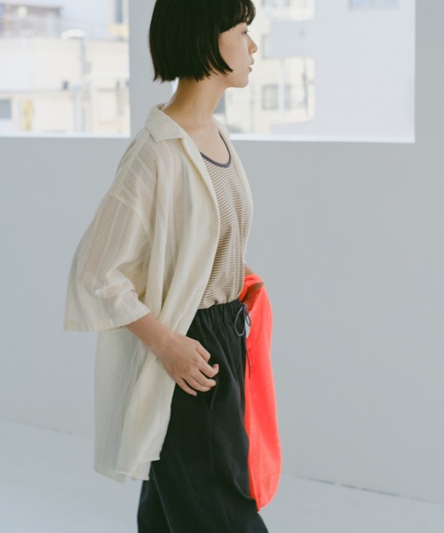 WHIMSIC（ウィムジック）の「【UNISEX】オープンカラーレースシャツ（シャツ/ブラウス・メンズ・ホワイト/グリーン・FREE）」の12枚目の写真