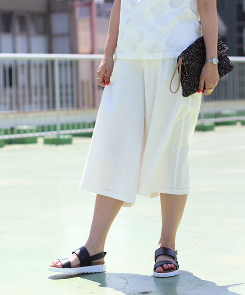 CIAOPANIC TYPY(チャオパニックティピー)の「ドライツイストガウチョパンツ(その他パンツ・レディース・ホワイト/ネイビー・SMALL/MEDIUM)」の1枚目の写真