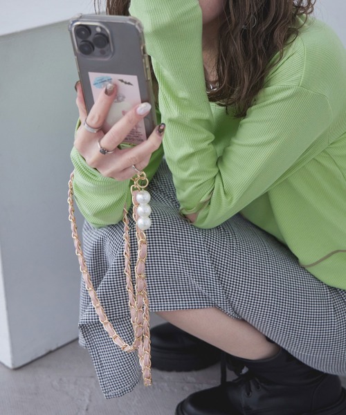Fashion Letter(ファッションレター)の「パール&フェイクレザー スマホショルダー(スマホケース/カバー・レディース・グリーン/ピンク/ホワイト/ブラウン/ベージュ/パープル/ブルー/アイボリー/ブラック・FREE)」の9枚目の写真