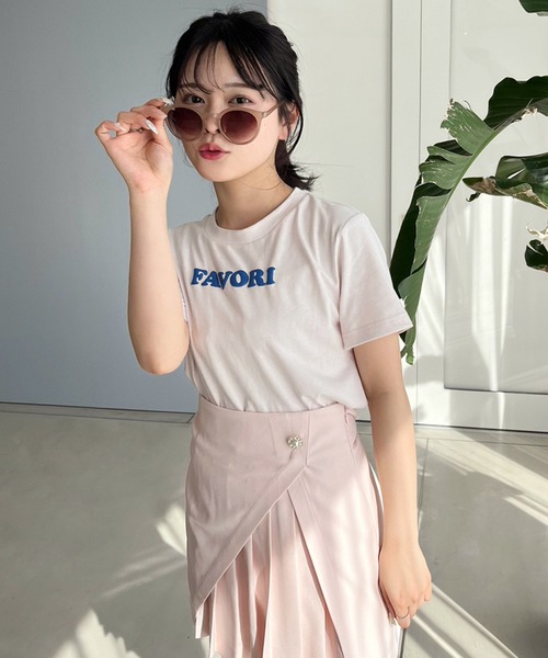 one after another NICE CLAUP（ワンアフターアナザーナイスクラップ）の「ガーリーにもカジュアルにも。ロゴアソートTシャツ（Tシャツ/カットソー・レディース・レッド/ピンク/ブラック/オフホワイト・FREE）」の10枚目の写真