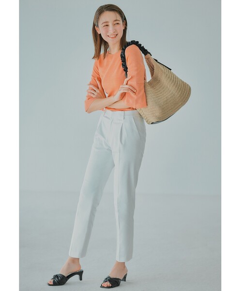 index（インデックス）の「◆ストレッチテーパードパンツ 【洗濯機洗い可/接触冷感/吸水速乾/透け防止】（その他パンツ・レディース・ライトベージュ/黄緑系/ネイビー/オフホワイト・36/38/40/42）」の5枚目の写真