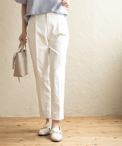 index（インデックス）の「◆ストレッチテーパードパンツ 【洗濯機洗い可/接触冷感/吸水速乾/透け防止】（その他パンツ・レディース・ライトベージュ/黄緑系/ネイビー/オフホワイト・36/38/40/42）」の7枚目の写真