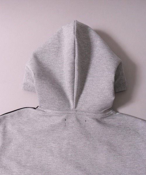 STARTER BLACK LABEL（スターターブラックレーベル）の「(RM)【STARTER BLACK LABEL × LUXE/R】ポンチ 半袖 ジップパーカー（パーカー・メンズ・ブラック×グレー/ホワイト×グレー/ブラック×ブラック・LARGE/X-LARGE/MEDIUM）」の14枚目の写真