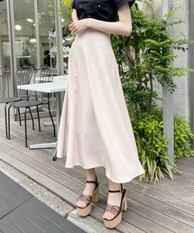 バックレースアップフレアスカート