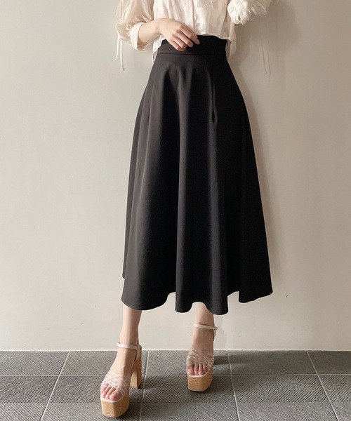 one way（ワンウェイ）の「バックレースアップフレアスカート（スカート・レディース・ブラック/ピンク/ベージュ・FREE）」の2枚目の写真