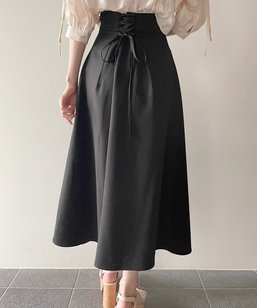 one way（ワンウェイ）の「バックレースアップフレアスカート（スカート・レディース・ブラック/ピンク/ベージュ・FREE）」の6枚目の写真