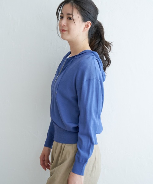 ikka(イッカ)の「ニットジップパーカー(パーカー・レディース・スカイブルー/ブラック/ライトグレー・M/L/S)」の13枚目の写真