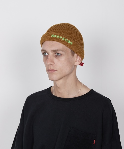 VIRGOwearworks(ヴァルゴウェアワークス)の「KANJI WACTH(ニットキャップ/ビーニー・メンズ・チャコールグレー/ブラック/オレンジ/マスタード・FREE)」の1枚目の写真