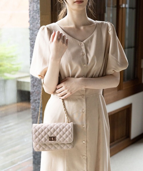 Andemiu(アンデミュウ)の「キルティングチェーンバッグ 965316(ショルダーバッグ・レディース・グレイッシュベージュ/ブラック/ベージュ/グリーン/マルチ・FREE)」の19枚目の写真