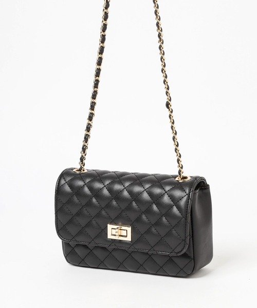 Andemiu(アンデミュウ)の「キルティングチェーンバッグ 965316(ショルダーバッグ・レディース・グレイッシュベージュ/ブラック/ベージュ/グリーン/マルチ・FREE)」の13枚目の写真