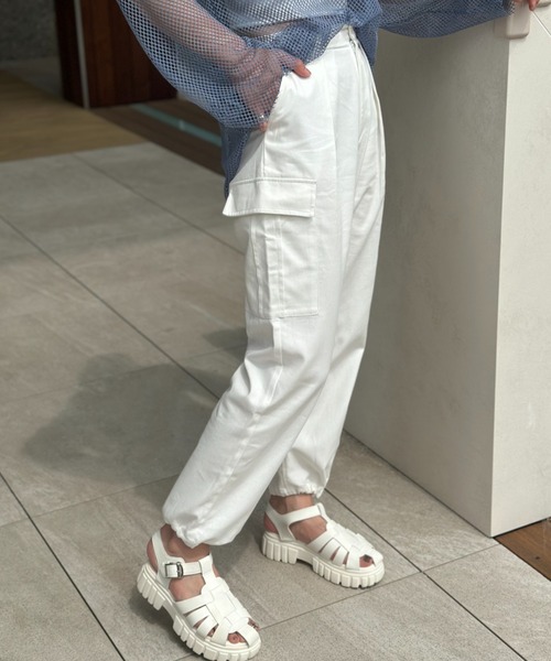 deux amour（ドゥーザムール）の「カーゴパンツ（カーゴパンツ・レディース・ベージュ/スミクロ/ホワイト・FREE）」の21枚目の写真