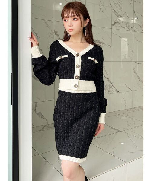 RESEXXY（リゼクシー）の「バイカラーデザインカーディガン【セットアップ着用可能】（カーディガン/ボレロ・レディース・ネイビー/ホワイト/ブラック・FREE）」の6枚目の写真