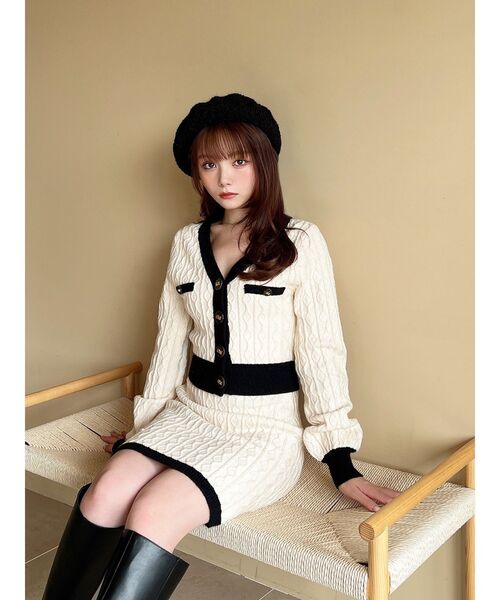 RESEXXY（リゼクシー）の「バイカラーデザインカーディガン【セットアップ着用可能】（カーディガン/ボレロ・レディース・ネイビー/ホワイト/ブラック・FREE）」の9枚目の写真