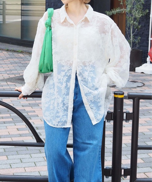 tiptop(ティップトップ)の「ベロアオパールBIGシャツ(シャツ/ブラウス・レディース・ブラック/アイボリー/グレイッシュベージュ・FREE)」の20枚目の写真