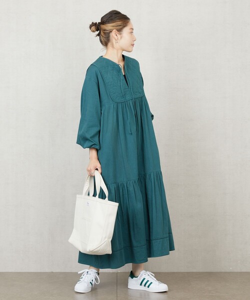 FREAK'S STORE（フリークスストア）の「限定展開　インド フロント キルティング 切替 ティアードワンピース（ワンピース・レディース・ネイビー/グリーン/ブラック/ホワイト/ワイン・MEDIUM/SMALL）」の3枚目の写真