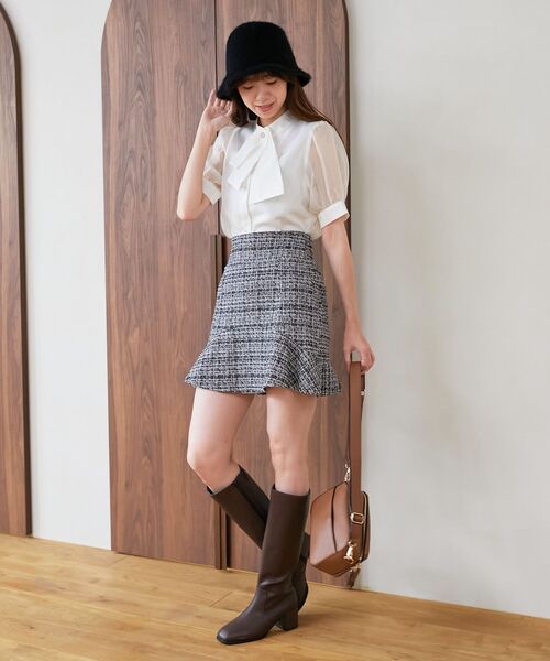 MAJESTIC LEGON（マジェスティックレゴン）の「カットツイードミニスカパン（スカート・レディース・グリーン系その他/ブルー系その他4/グレー系その他・MEDIUM）」の3枚目の写真