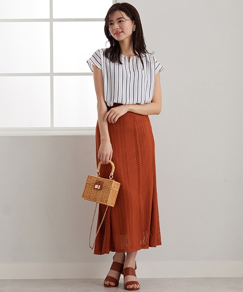 BELLUNA（ベルーナ）の「レース使いフレアーデザインスカート（スカート・レディース・グリーン/ブラック/オレンジ・MEDIUM/X-LARGE/SMALL/LARGE）」の10枚目の写真