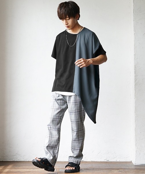 アシメデザインでモードに浸る】バイカラーアシメトリーカットソー