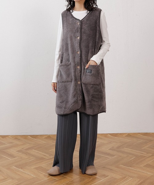 emesuelee（エメスーリー）の「ふわふわモフモフノーカラーロングボタンベスト（その他ルームウェア・レディース・ピンク/モカ/アイボリー/モスグリーン/ブルー/チャコールグレー・フリー）」の21枚目の写真