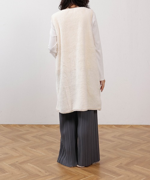 emesuelee（エメスーリー）の「ふわふわモフモフノーカラーロングボタンベスト（その他ルームウェア・レディース・ピンク/モカ/アイボリー/モスグリーン/ブルー/チャコールグレー・フリー）」の14枚目の写真