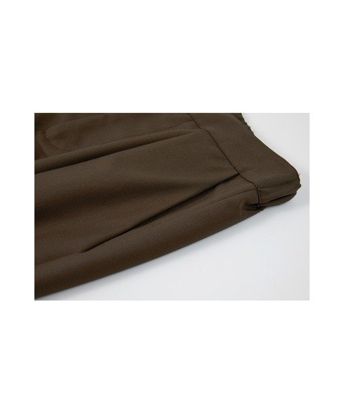 tageechita（タジチタ）の「【tageechita】ハイブリッドウエスト ドレープスラックス（スラックス・レディース・ブラウン/ブラック・L/S/M）」の14枚目の写真