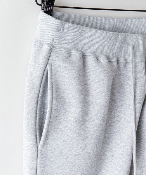 Champion(チャンピオン)の「【CHAMPION/チャンピオン】裏起毛 スウェットパンツ C3-Y224 USAコットン リサイクルポリエステル サスティナブル テーパードシルエット(スウェットパンツ・メンズ・杢グレー/ブラック/ネイビー/オフホワイト・MEDIUM/LARGE/X-LARGE/XX-LARGE)」の11枚目の写真