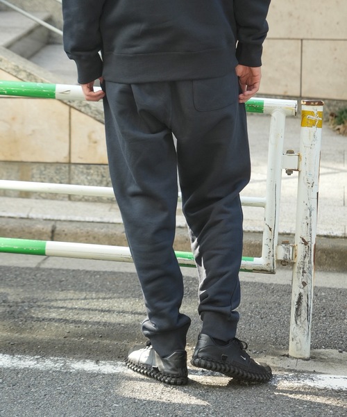 Champion(チャンピオン)の「【CHAMPION/チャンピオン】裏起毛 スウェットパンツ C3-Y224 USAコットン リサイクルポリエステル サスティナブル テーパードシルエット(スウェットパンツ・メンズ・杢グレー/ブラック/ネイビー/オフホワイト・MEDIUM/LARGE/X-LARGE/XX-LARGE)」の19枚目の写真