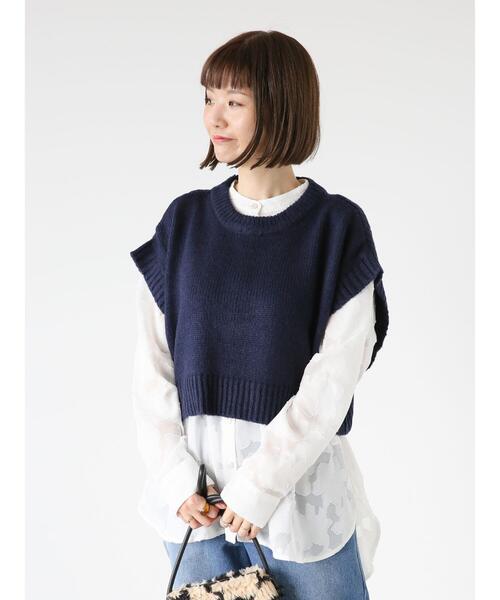 Lugnoncure（ルノンキュール）の「後ろ畦編み短丈ベスト（ベスト・レディース・オフホワイト/ネイビー/ブラウン・F）」の3枚目の写真