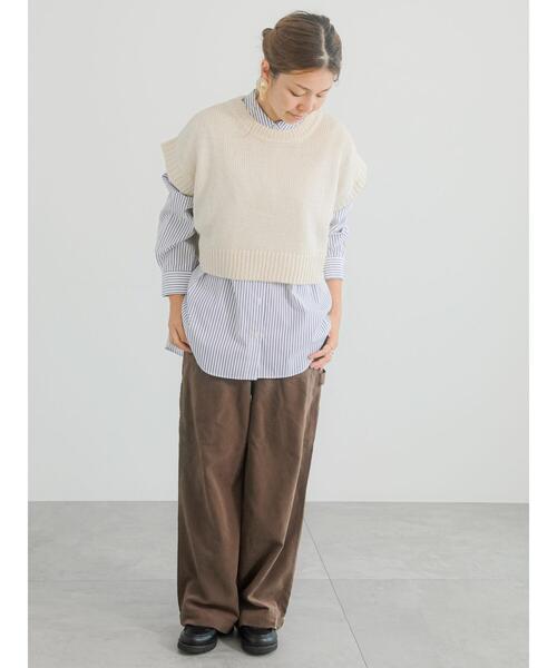 Lugnoncure（ルノンキュール）の「後ろ畦編み短丈ベスト（ベスト・レディース・オフホワイト/ネイビー/ブラウン・F）」の5枚目の写真