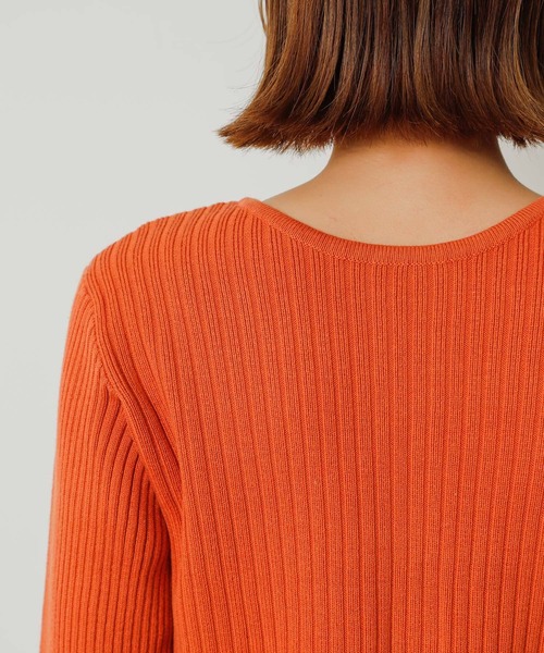 SENSE OF PLACE by URBAN RESEARCH（センスオブプレイスバイアーバンリサーチ）の「フレアスリーブジップセーター（ニット/セーター・レディース・オレンジ/ブラック系その他/アイボリー/ブラック・ONE）」の19枚目の写真