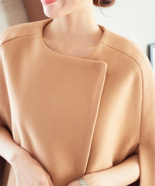 KOBE LETTUCE(コウベレタス)の「ケープコート(ノーカラーコート・レディース・ブラック/キャメル/ネイビー/杢グレー/アイボリー・M)」の20枚目の写真