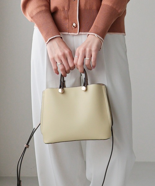 MIAN （ミアン）の「CLIVIA / ミニハンドバッグ（ハンドバッグ・レディース・グレー/アイボリー/ブラック/ライトイエロー/サックスブルー/ミント/モカ・FREE）」の7枚目の写真