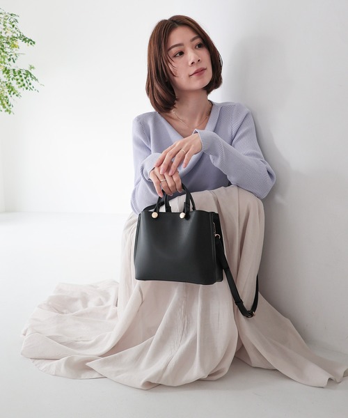 MIAN （ミアン）の「CLIVIA / ミニハンドバッグ（ハンドバッグ・レディース・グレー/アイボリー/ブラック/ライトイエロー/サックスブルー/ミント/モカ・FREE）」の13枚目の写真