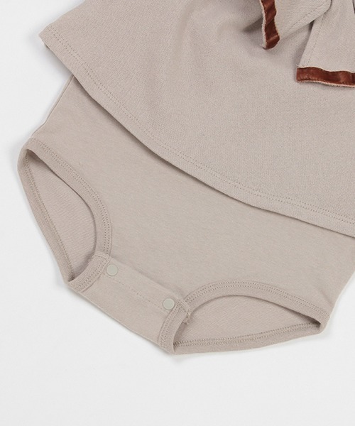 petit main(プティマイン)の「【リンク】フリル衿セットアップ(ベビー)(アンサンブル・キッズ・アイボリー/ライトベージュ/チャコール・80cm/70cm)」の9枚目の写真