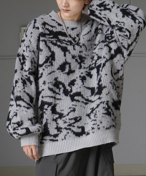 Confirm（コンファーム）の「ビッグシルエット ヘリンボーン柄 / ニュアンス柄 / 煙柄 プルオーバーニット【Confirm】（ニット/セーター・メンズ・ホワイト/ブルー/ブラック/ホワイト系その他/ブラック系その他/グレー系その他/ブルー系その他/ブラック系その他2/ホワイト系その他2/グリーン系その他2・M/L）」の20枚目の写真