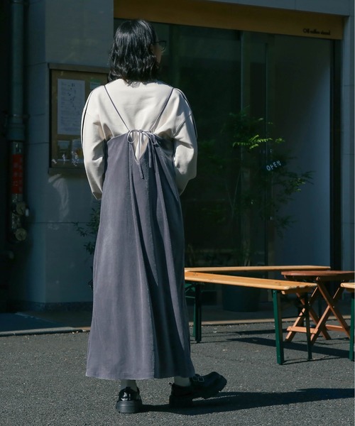 FREE'S MART（フリーズマート）の「ナローベロアＶネックキャミワンピース（ワンピース・レディース・モカ/グレー/ブラック・SMALL/MEDIUM）」の12枚目の写真