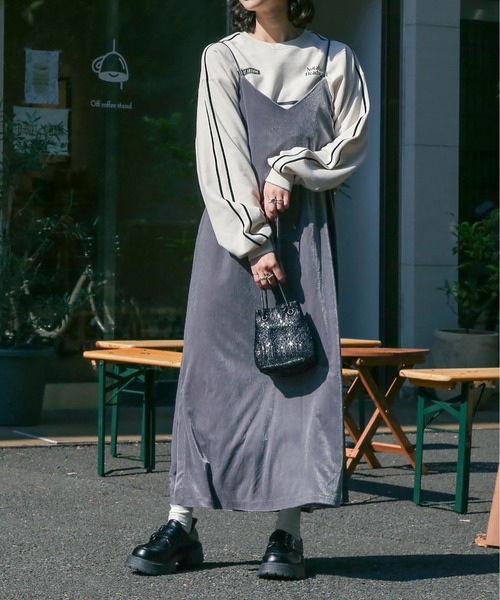 FREE'S MART（フリーズマート）の「ナローベロアＶネックキャミワンピース（ワンピース・レディース・モカ/グレー/ブラック・SMALL/MEDIUM）」の13枚目の写真