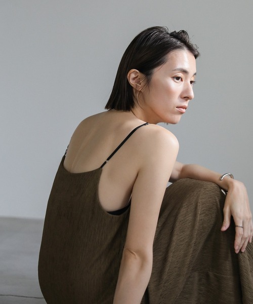 select MOCA（セレクトモカ）の「【サイズ展開あり】楊柳ポンチキャミワンピース（ワンピース・レディース・アイボリー/カーキ/グレー・MEDIUM/LARGE）」の17枚目の写真
