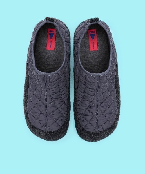 VERBENAS（ベルベナス）の「【VERBENAS/ベルベナス】ダウンスリッポン　キルティング（スリッポン・レディース・ブラック/チャコールグレー/カーキ・36/37/38）」の2枚目の写真