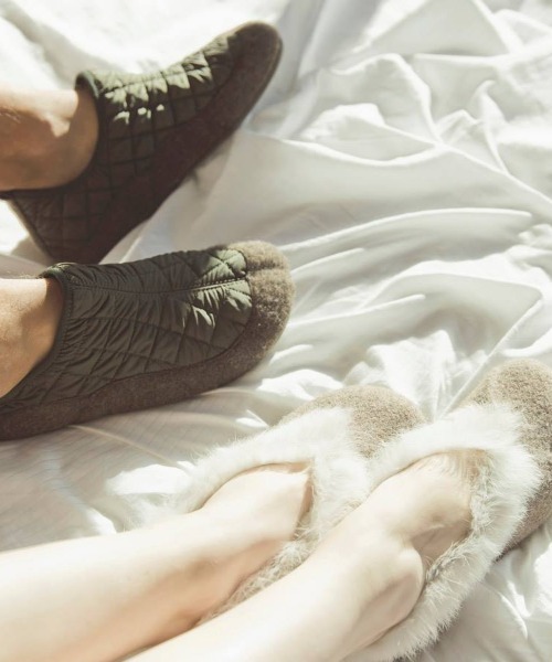 VERBENAS（ベルベナス）の「【VERBENAS/ベルベナス】ダウンスリッポン　キルティング（スリッポン・レディース・ブラック/チャコールグレー/カーキ・36/37/38）」の13枚目の写真