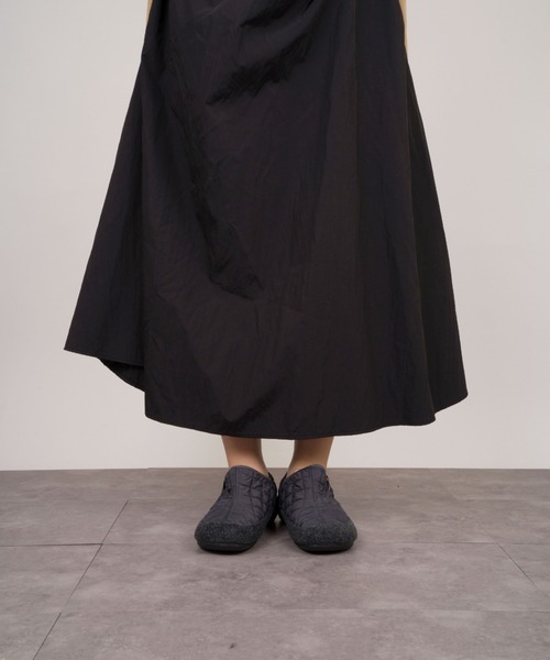 VERBENAS（ベルベナス）の「【VERBENAS/ベルベナス】ダウンスリッポン　キルティング（スリッポン・レディース・ブラック/チャコールグレー/カーキ・36/37/38）」の19枚目の写真